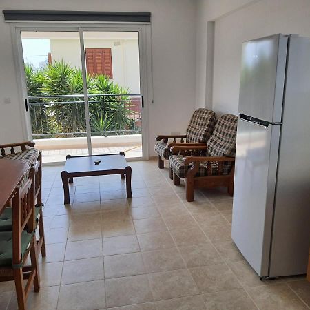 Lovely Apartment At The City Center Of Paphos Eksteriør billede