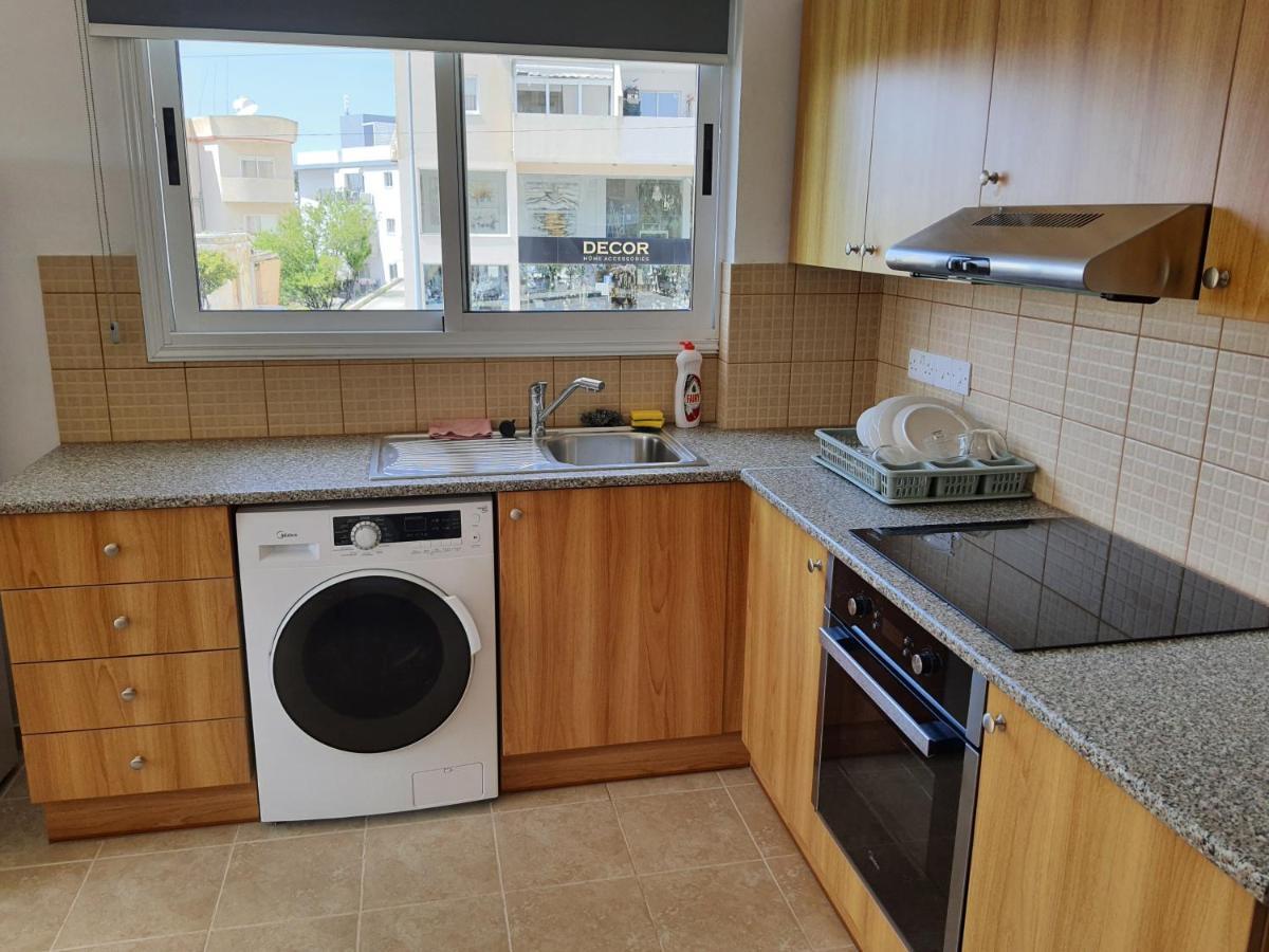 Lovely Apartment At The City Center Of Paphos Eksteriør billede
